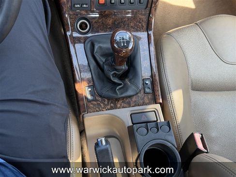 Used 1998 BMW Z3 2.8 RWD image 8