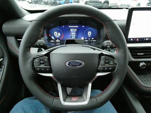 Certified 2025 Ford Explorer ST w/ Sun And Sound Package image 40