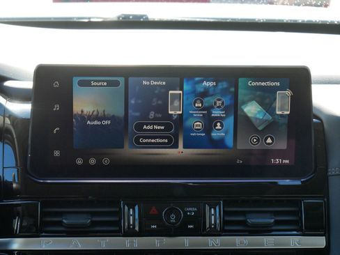 New 2026 Nissan Pathfinder Platinum image 8