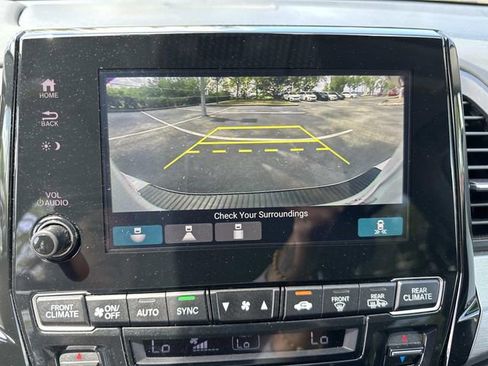 Certified 2024 Honda Odyssey EX-L image 27