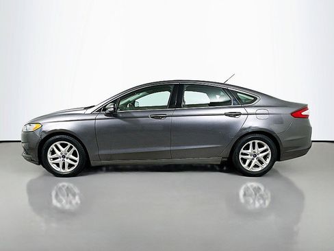 Used 2013 Ford Fusion SE image 4