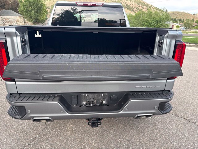 Used 2024 GMC Sierra 1500 Denali w/ Denali Reserve Package AWD/4WD image 10