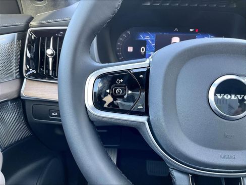 New 2026 Volvo XC90 T8 Ultra w/ Lounge Package image 17