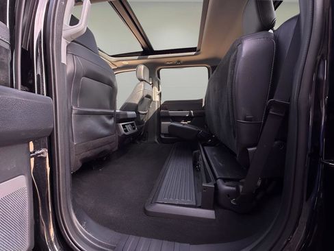 Used 2023 Ford F350 Lariat w/ Lariat Ultimate Package image 26