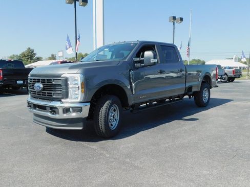 New 2026 Ford F350 XL image 4