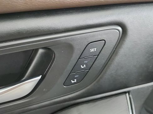 Used 2023 Nissan Rogue SL w/ SL Premium Package FWD image 13