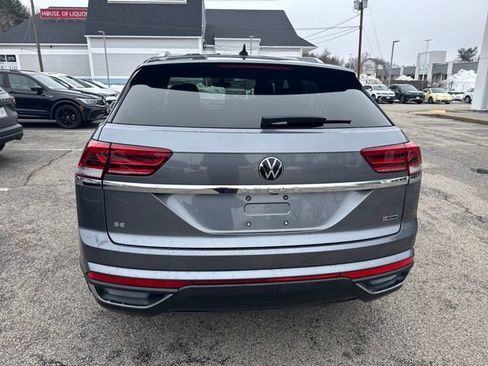 Certified 2021 Volkswagen Atlas Cross Sport SE image 8