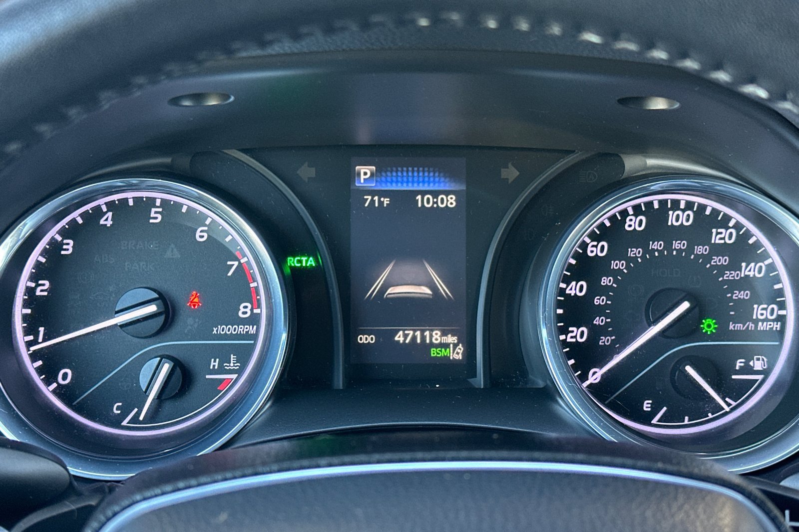 Used 2019 Toyota Camry SE w/ Convenience Package FWD image 22