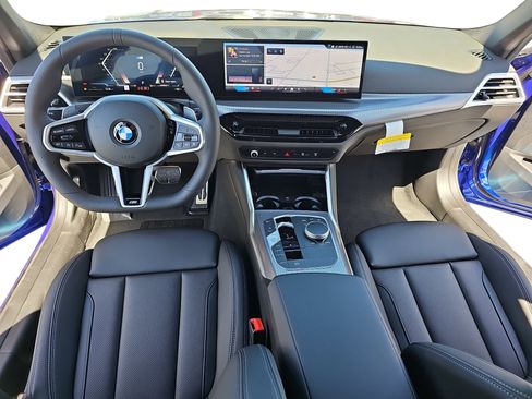 New 2026 BMW 330i Sedan w/ M Sport Package image 9