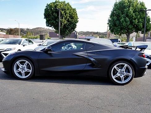 Used 2024 Chevrolet Corvette Stingray Preferred Cpe w/ Stealth Interior Trim Package RWD image 8