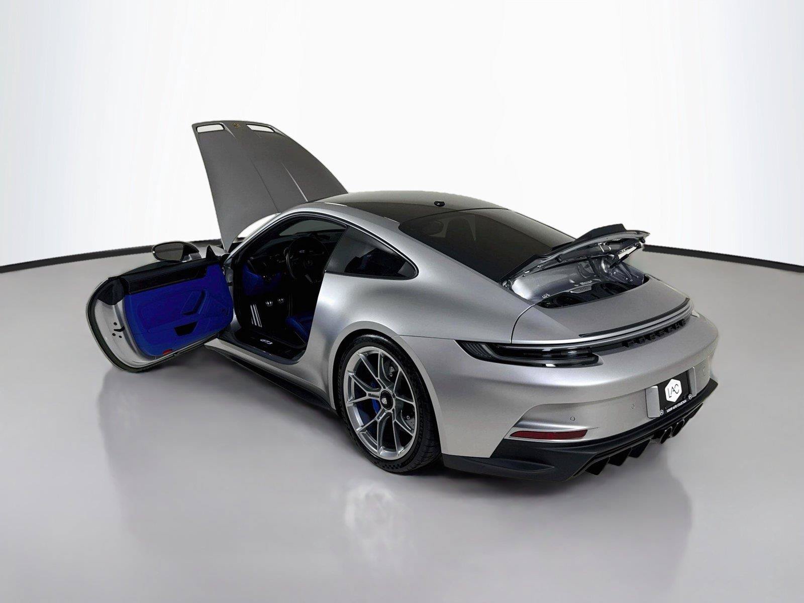 Used 2023 Porsche 911 GT3 RWD image 40