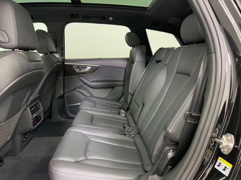 Used 2025 Audi Q7 3.0T Premium Plus w/ Premium Plus Package image 16