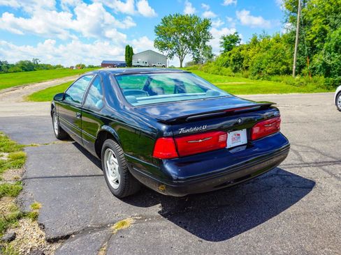 Used 1997 Ford Thunderbird LX RWD image 5
