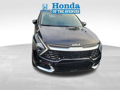 Used 2024 Kia Sportage SX FWD image 2