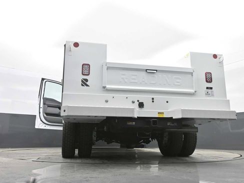 New 2023 Ford F550 4x4 Regular Cab Super Duty image 40