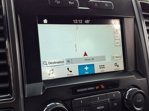 Used 2018 Ford F150 XLT w/ Equipment Group 302A Luxury image 8