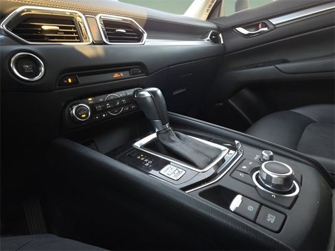 Used 2018 MAZDA CX-5 Touring w/ Preferred Equipment Package image 27