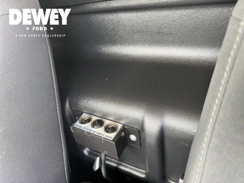 Used 2019 Ford Transit Connect XLT FWD image 24