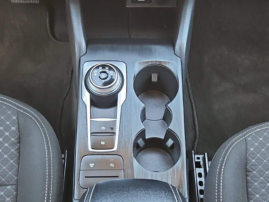 Used 2025 Ford Escape Active AWD/4WD image 19