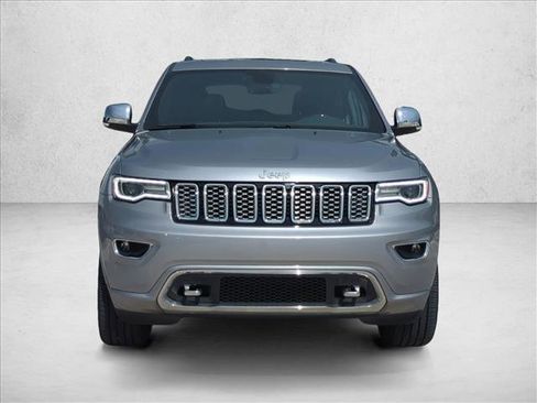 Used 2021 Jeep Grand Cherokee Overland image 2