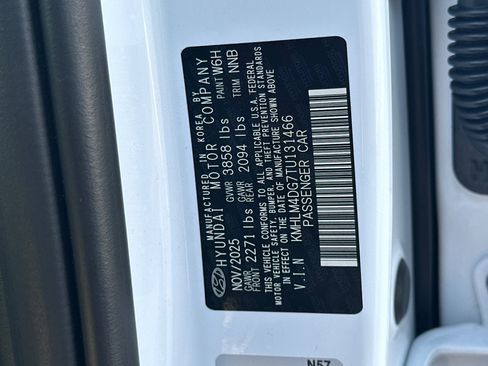 Used 2026 Hyundai Elantra Sport FWD image 27