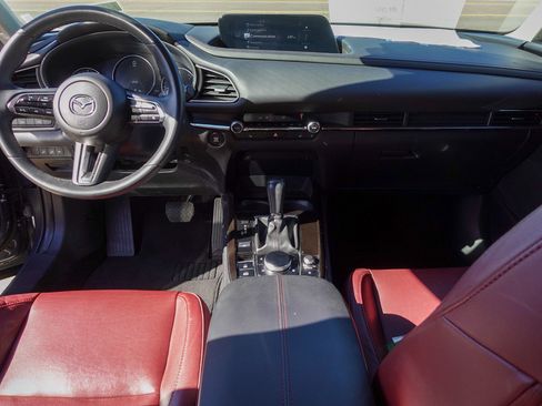 Certified 2024 MAZDA CX-30 AWD 2.5 S w/ Preferred Package image 23