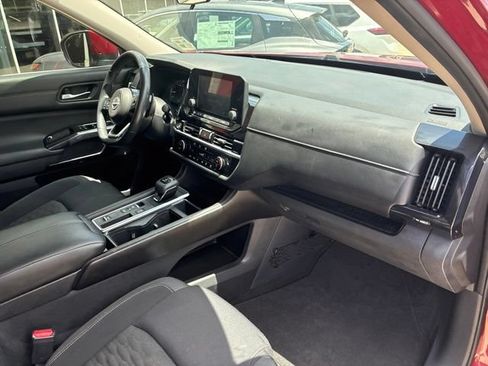 Used 2022 Nissan Pathfinder SV w/ Cargo Package FWD image 12