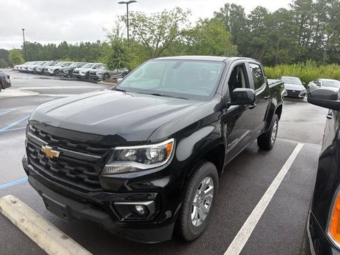 Used 2022 Chevrolet Colorado LT w/ LT Convenience Package AWD/4WD image 1