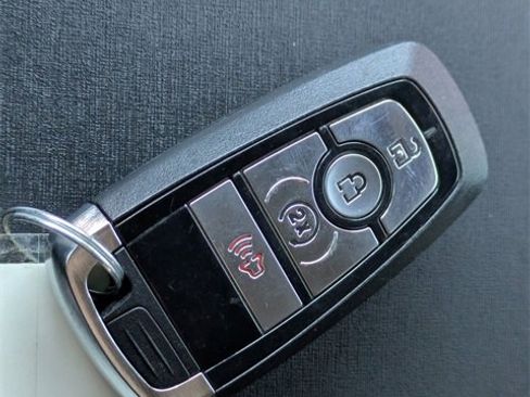 Used 2021 Ford Bronco Wildtrak image 32