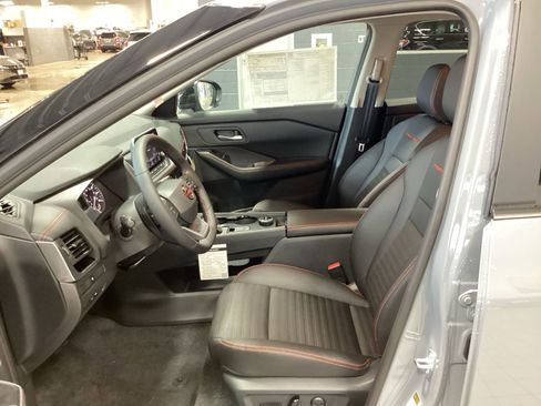 New 2026 Nissan Rogue Rock Creek image 11