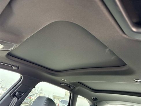 Used 2025 Audi A6 Premium Plus w/ Driver Assistance Package image 21