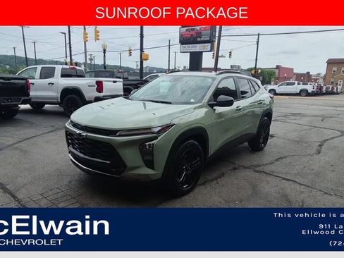 Used 2024 Chevrolet Trax ACTIV w/ Sunroof Package FWD image 5