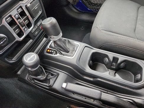 Used 2019 Jeep Wrangler Unlimited Sport S AWD/4WD image 12