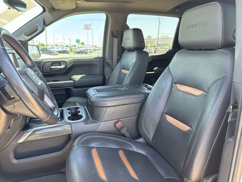 Certified 2019 GMC Sierra 1500 AT4 w/ AT4 Premium Package AWD/4WD image 24