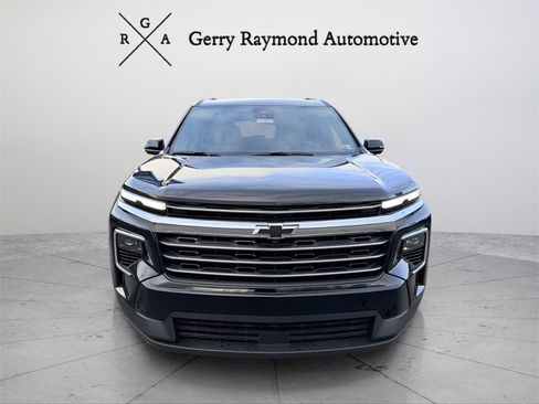 New 2026 Chevrolet Traverse LT w/ Driver Confidence Package image 2