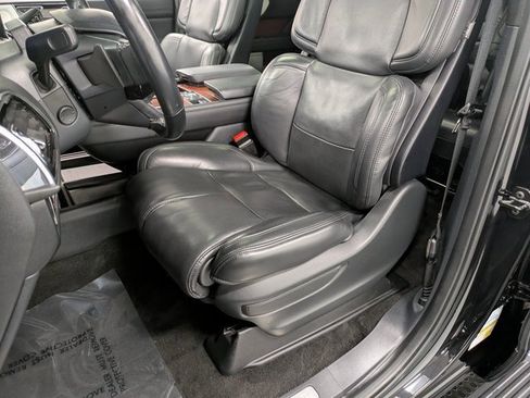 Certified 2023 Lincoln Navigator Reserve image 9