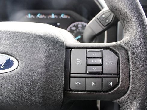 Used 2023 Ford F150 XLT image 7