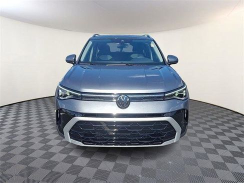 New 2025 Volkswagen Taos SEL image 2