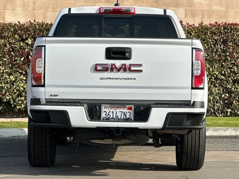 Certified 2022 GMC Canyon Elevation w/ Trailering Package image 5