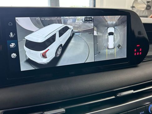 Used 2024 Hyundai Palisade Calligraphy image 19