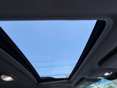 Used 2006 Toyota Sequoia Limited image 10