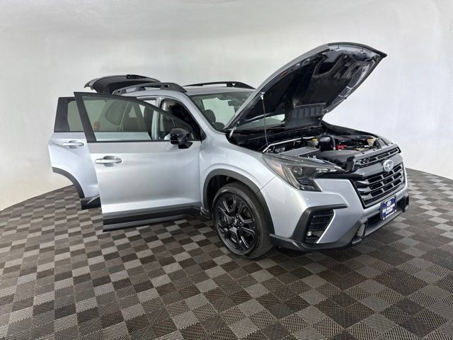 Used 2025 Subaru Ascent Bronze Edition AWD/4WD image 13
