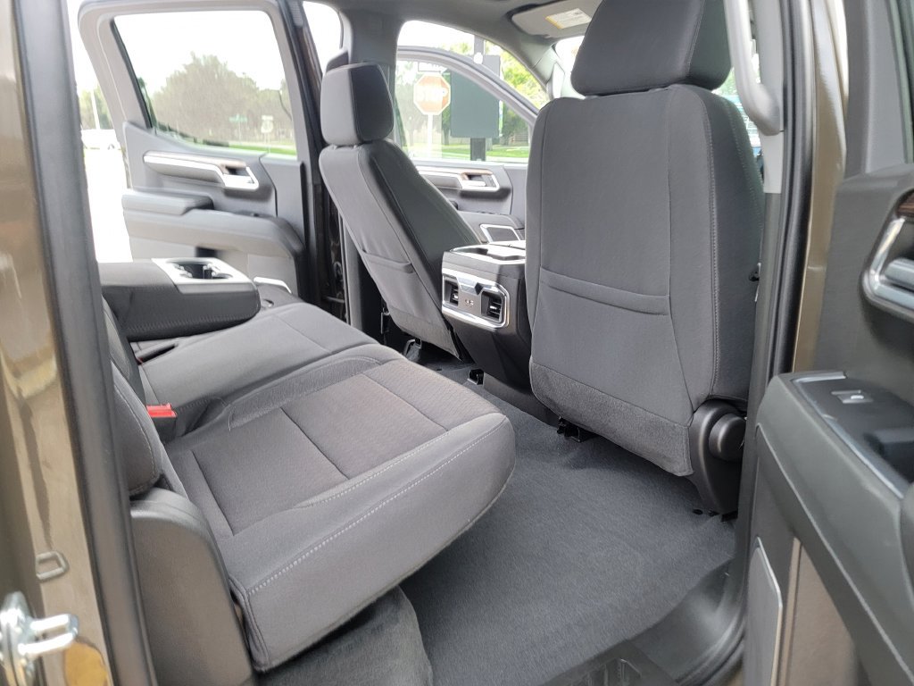 Used 2023 GMC Sierra 1500 Elevation w/ LPO, Elevation Black Package RWD image 15