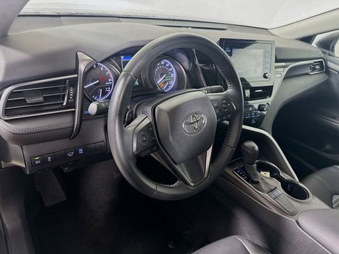 Certified 2022 Toyota Camry SE w/ Convenience Package FWD image 10