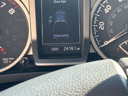 Certified 2023 Toyota Tacoma SR5 image 29