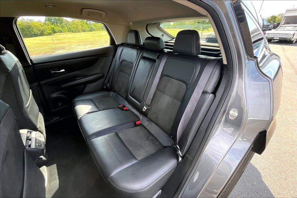 Used 2023 Nissan Ariya FWD image 24