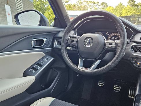 Used 2025 Acura Integra Type S FWD image 9