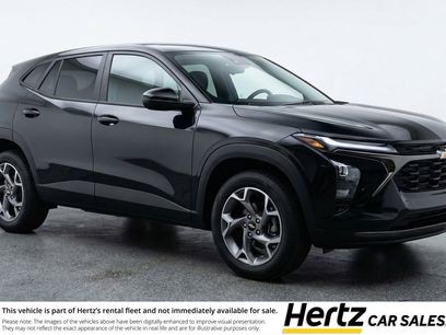 Used 2025 Chevrolet Trax LT