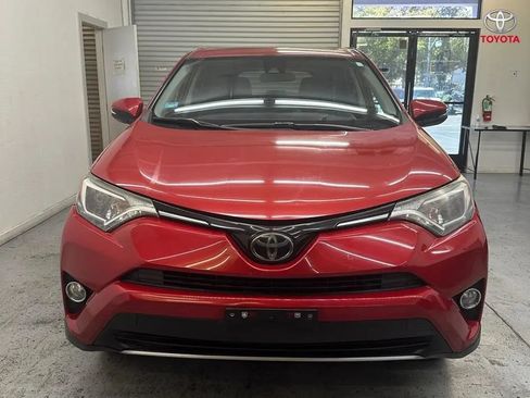 Used 2017 Toyota RAV4 XLE w/ Carpet Mat Package FWD image 2