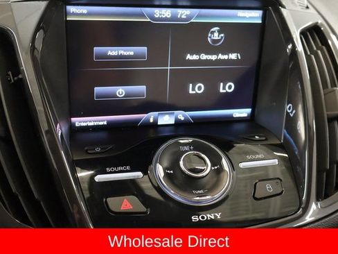 Used 2015 Ford Escape Titanium w/ Equipment Group 301A AWD/4WD image 22